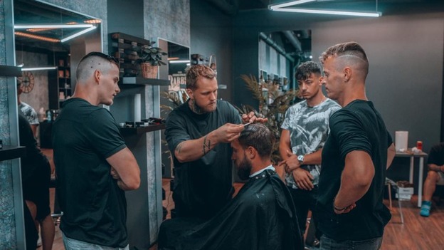 Barber Akademie — výuka a praxe 2